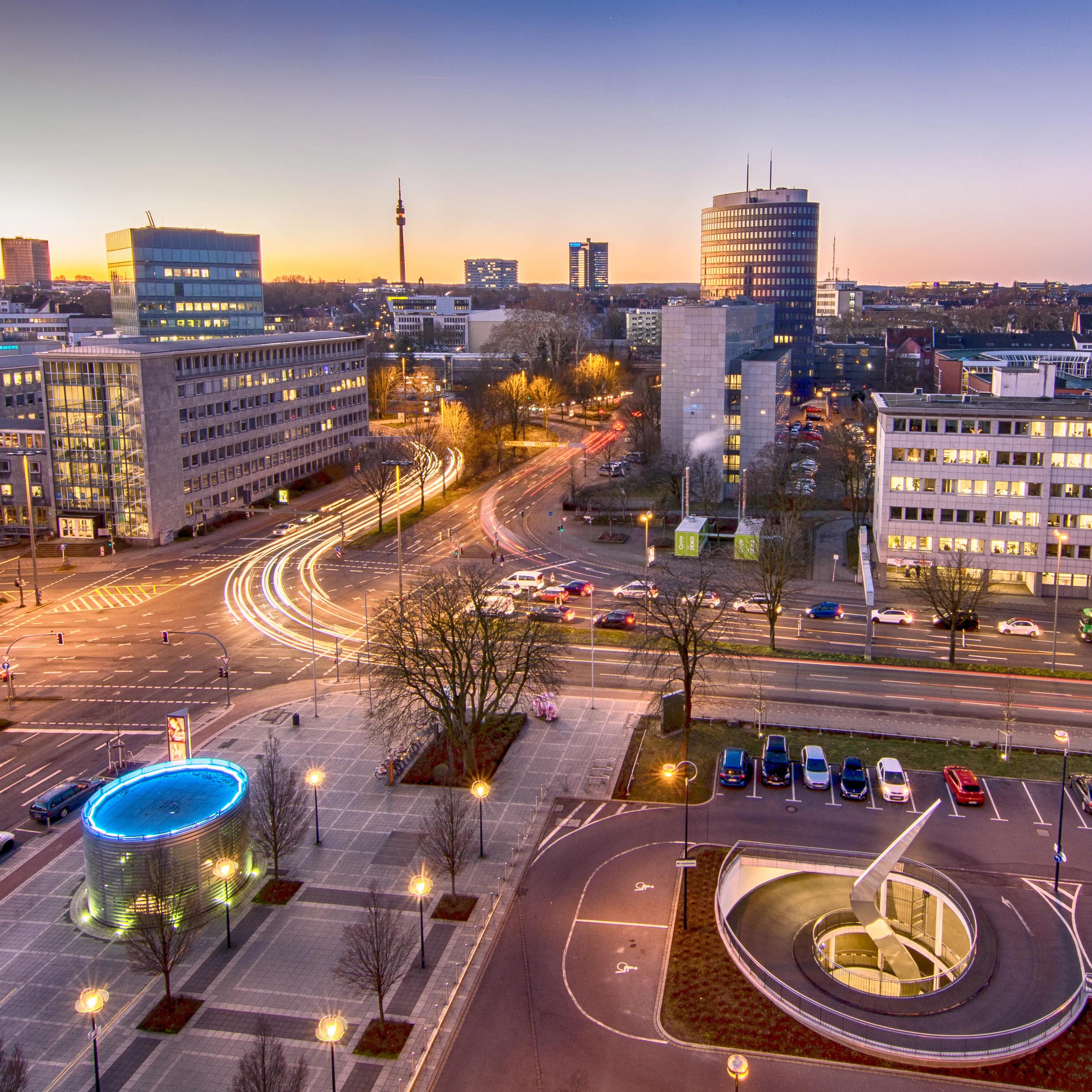 Innovation through Cooperation between Science, Economy, & City (use case: Smart City Dortmund)